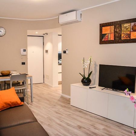 Rivacentro Apartment Luaran gambar