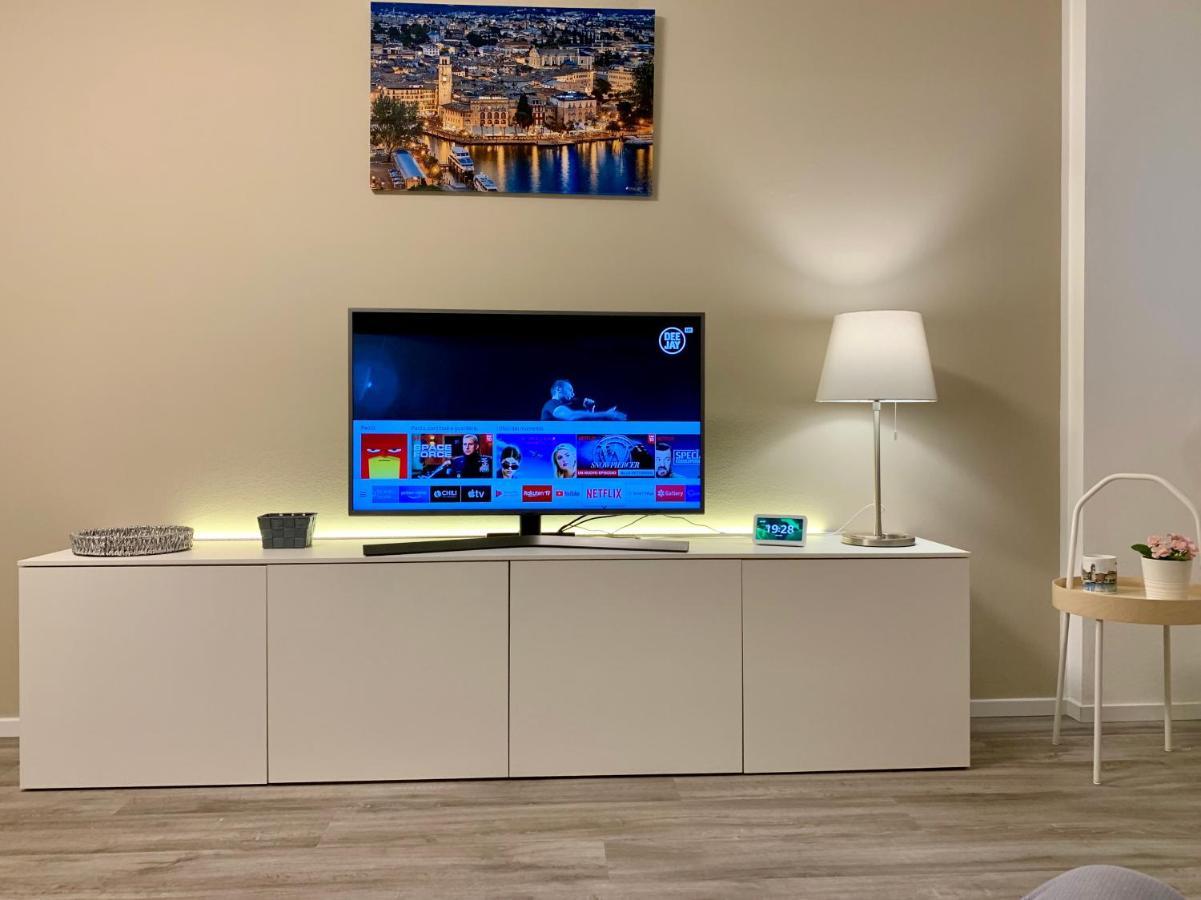 Rivacentro Apartment Luaran gambar