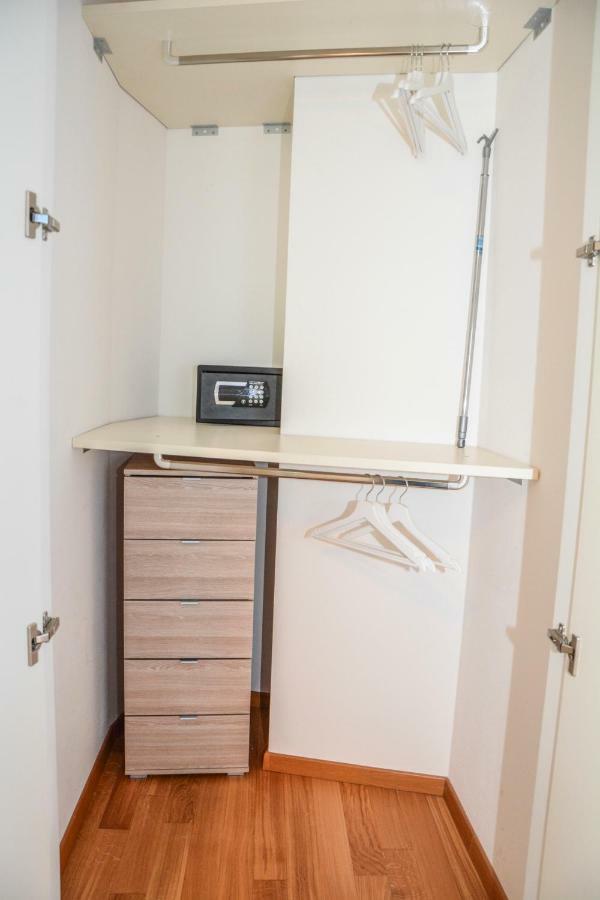 Rivacentro Apartment Luaran gambar